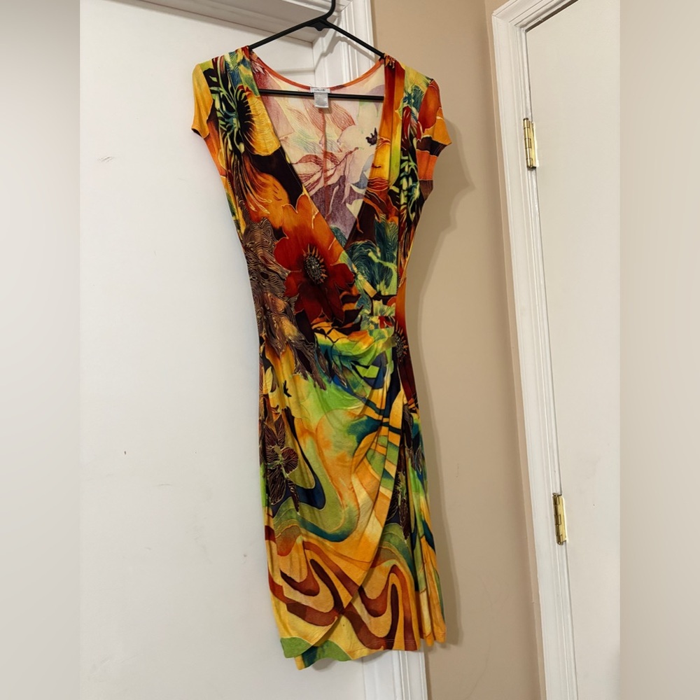 Cache Vibrant Sz Medium Floral V Cut Rayon Blend Dress